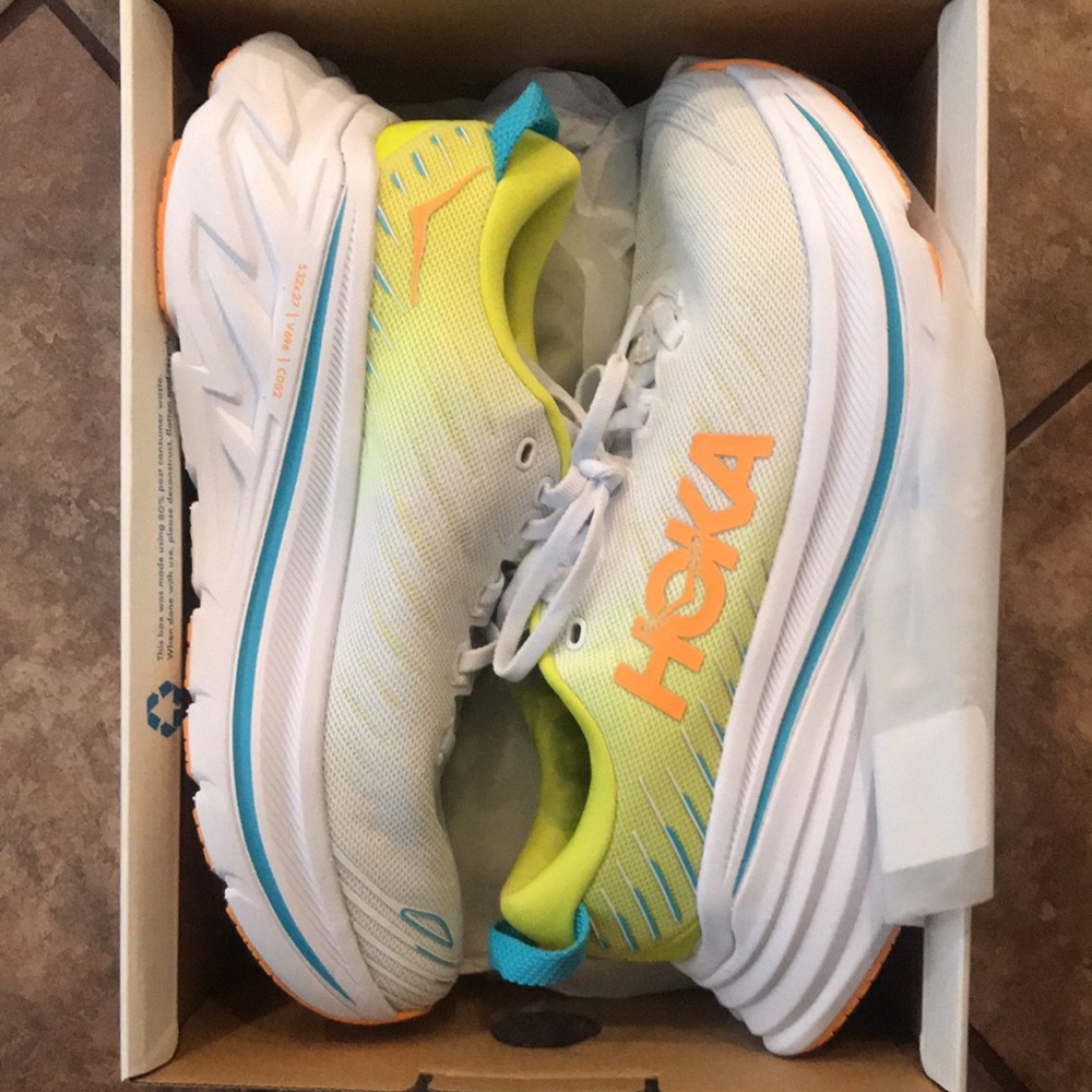 Hoka Women’s Bondi X Carbon Shoes - new